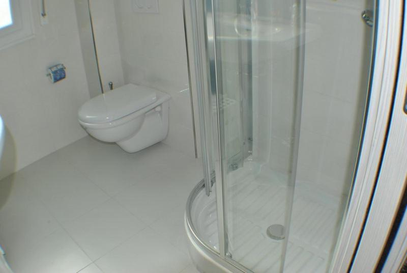 לאיגואליה Hotel Bristol מראה חיצוני תמונה